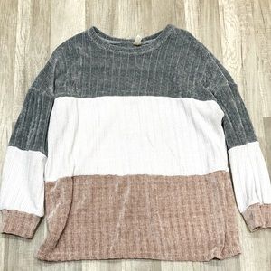HAYDEN Super-Soft Sweater (medium)